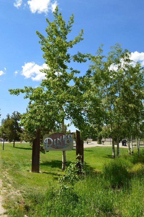 Hotel Pines At Meadow Ridge Fraser Exterior foto