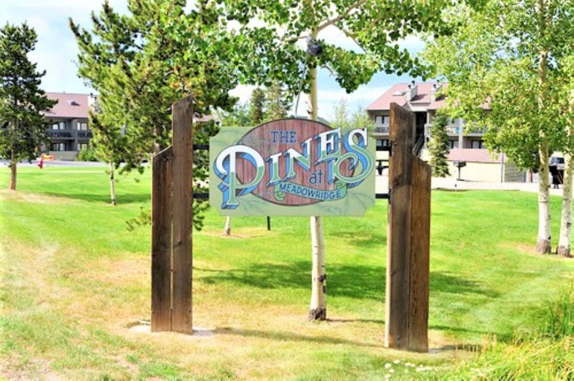 Hotel Pines At Meadow Ridge Fraser Exterior foto